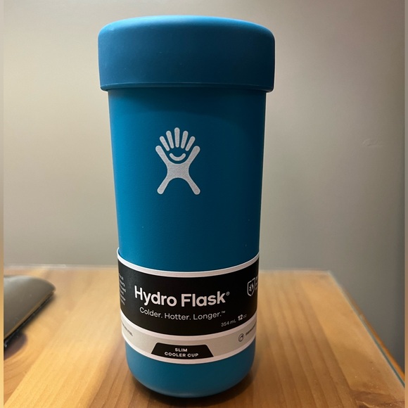 Hydroflask Slim Can Cooler Blue - Picture 1 of 3